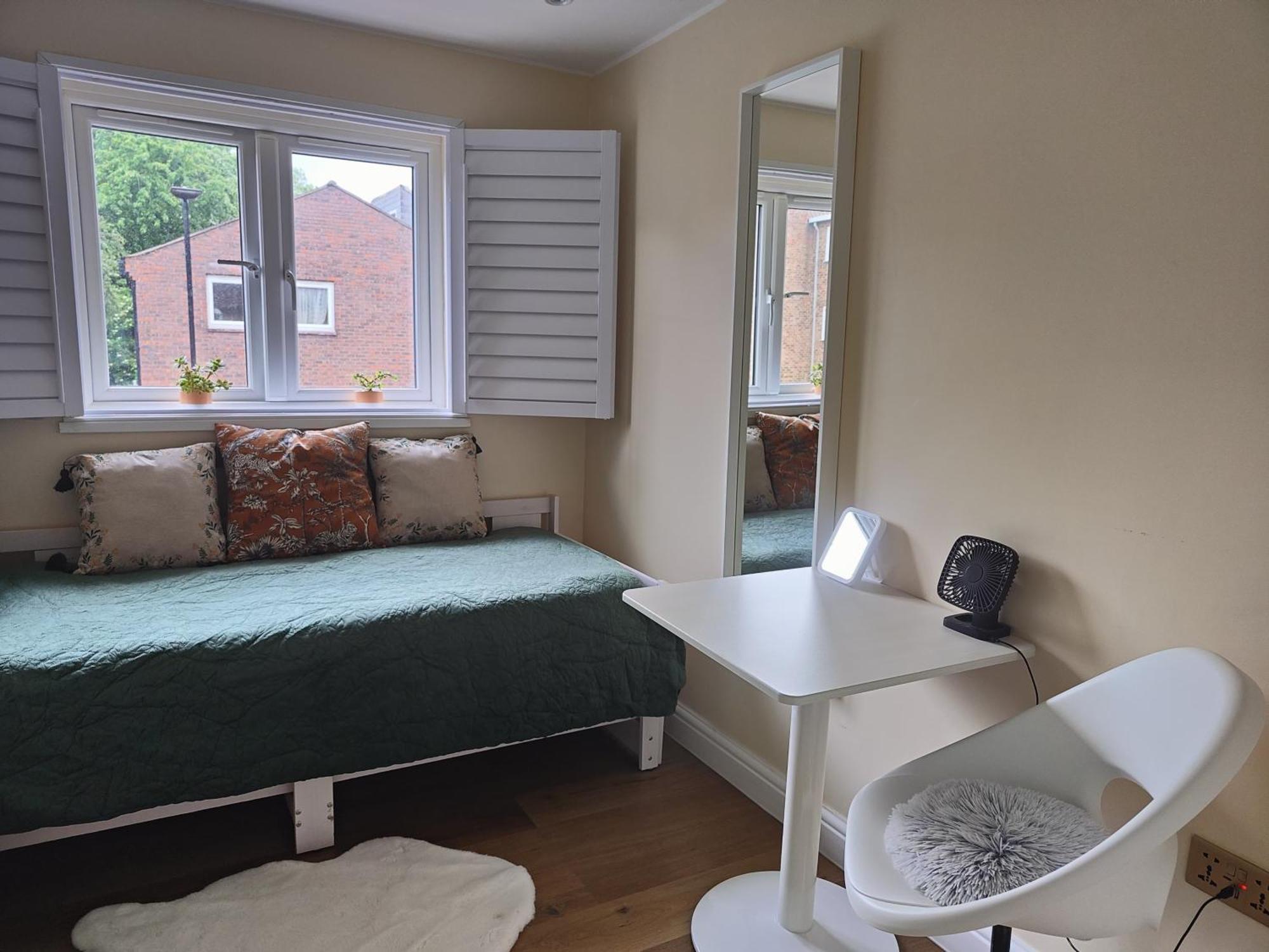 Clifton House O2 & Excel Rooms With Private Bathroom And Breakfast Option Londra Exterior foto