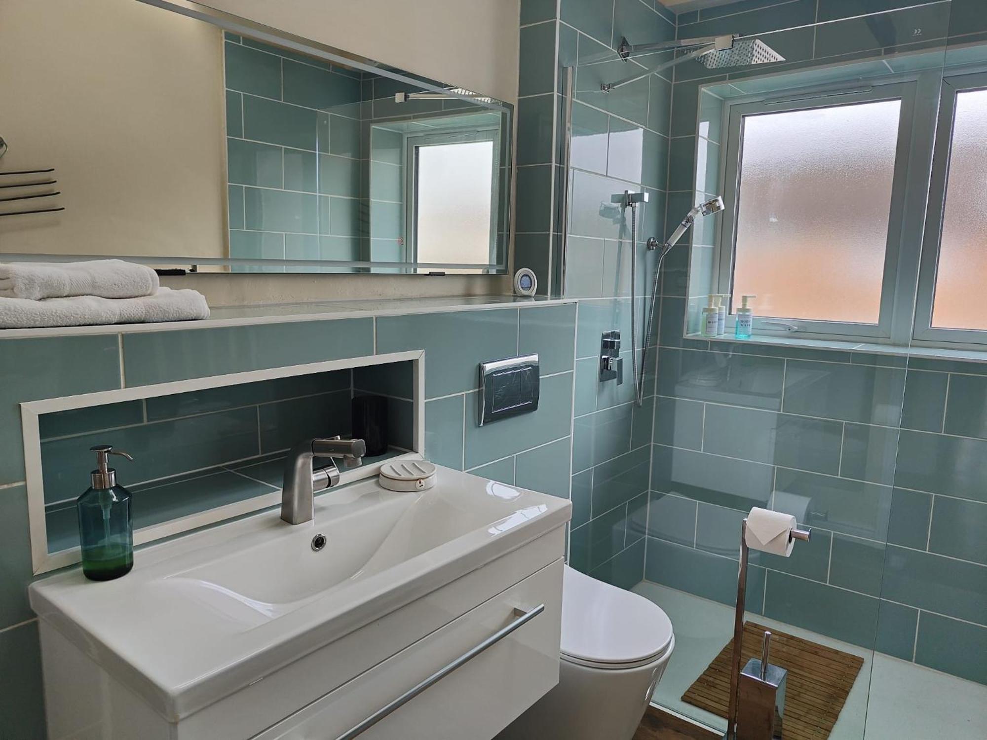 Clifton House O2 & Excel Rooms With Private Bathroom And Breakfast Option Londra Exterior foto